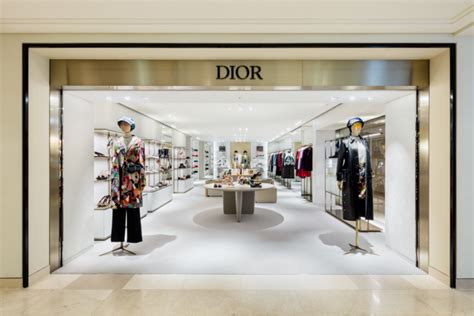 dior shopping centre bangalore.